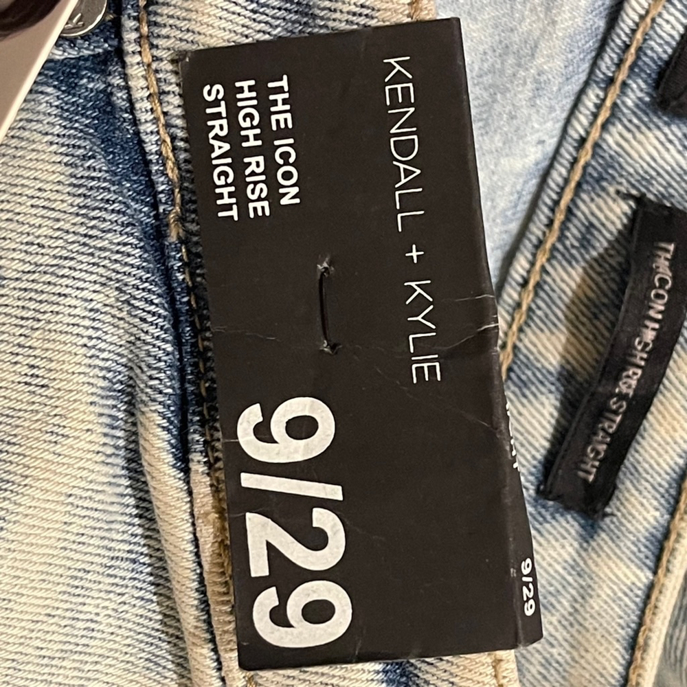 Kendall + Kylie women’s Jeans Size 9/29 Blue Distressed High Rise new with tags - Picture 8 of 9